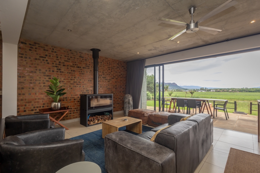 4 Bedroom Property for Sale in The Coves North West